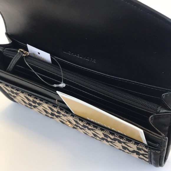 Michael Kors MK Fulton Large Jacquard Wallet - Picture 5 of 8